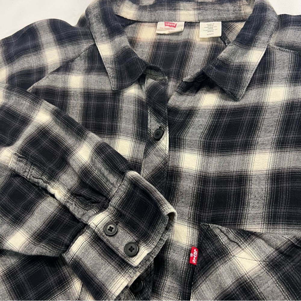 Levi’s Boxy Black and Cream Plaid Flannel Shirt Dropped Shoulders Size 1X